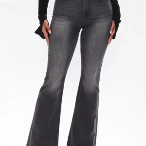 Fashion Nova Curvy Babe Jeans