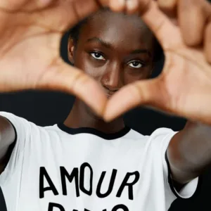 H&M Amour Paris T-Shirt