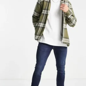 Levi's 519 Super Skinny Jeans