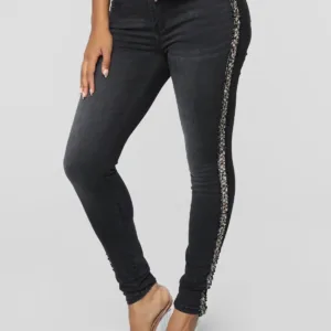 Fashion Nova Best Friend Coco Skinny Jeans